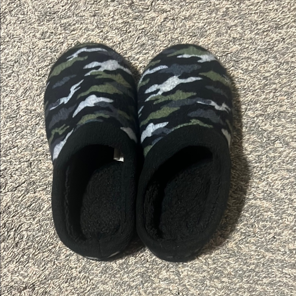 Boys Camo Cuddl Duds Slippers